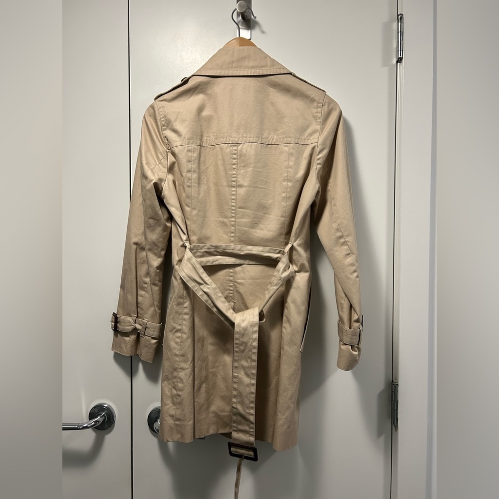 Banana Republic Women’s Trench Coat - Picture 3 of 7